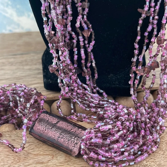 Beaded long multi strand necklace glass purple - Picture 4 of 9